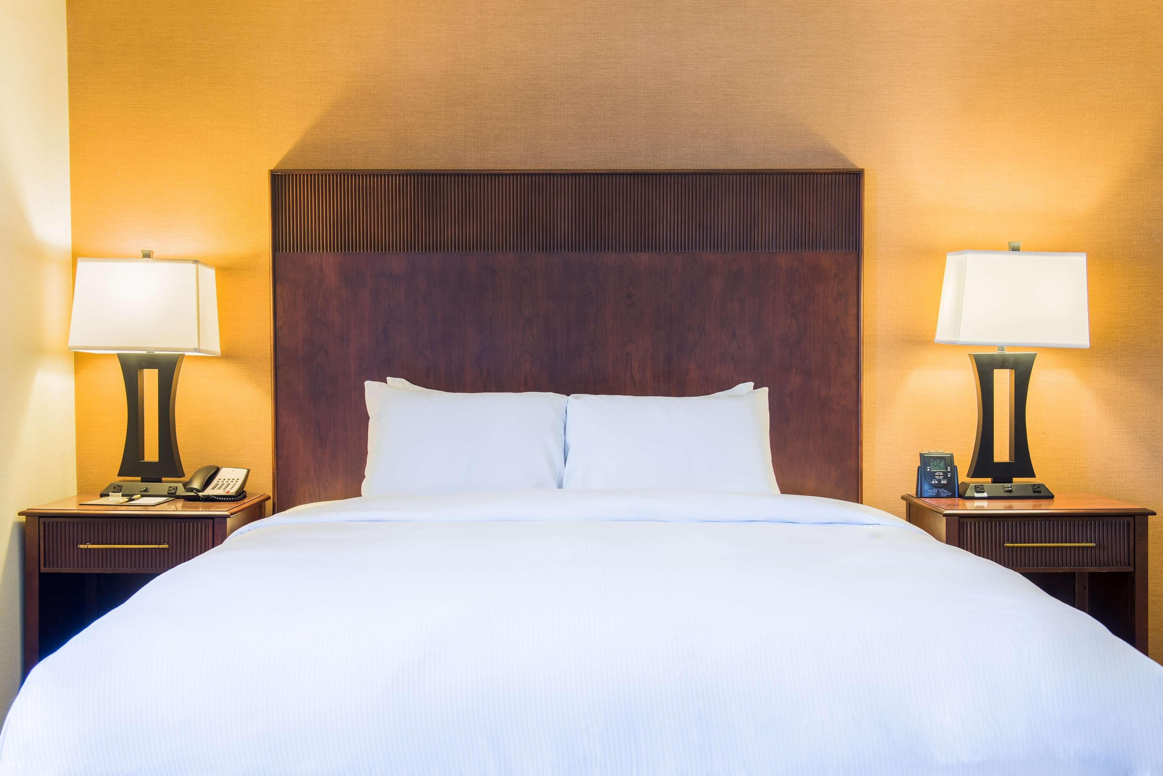 Doubletree By Hilton Philadelphia Airport Hotel Eksteriør billede